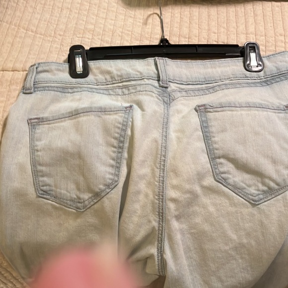 Jeans - Picture 2 of 4